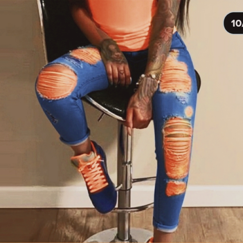 Ripped Jeans (FREE)